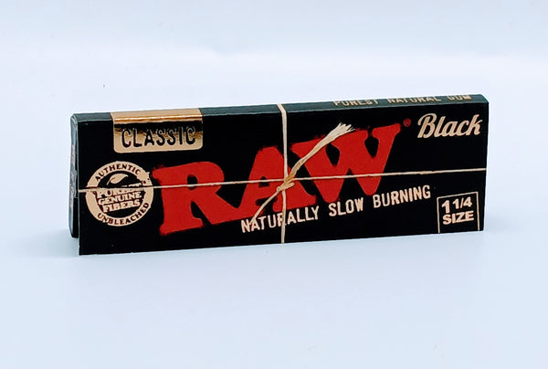 Raw 1 1/4 Black Rolling Papers $3.00